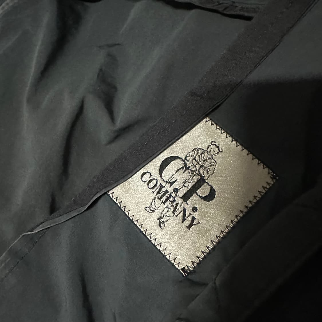 CP Company 나일론 고글 렌즈 바람막이 자켓 상품이미지5