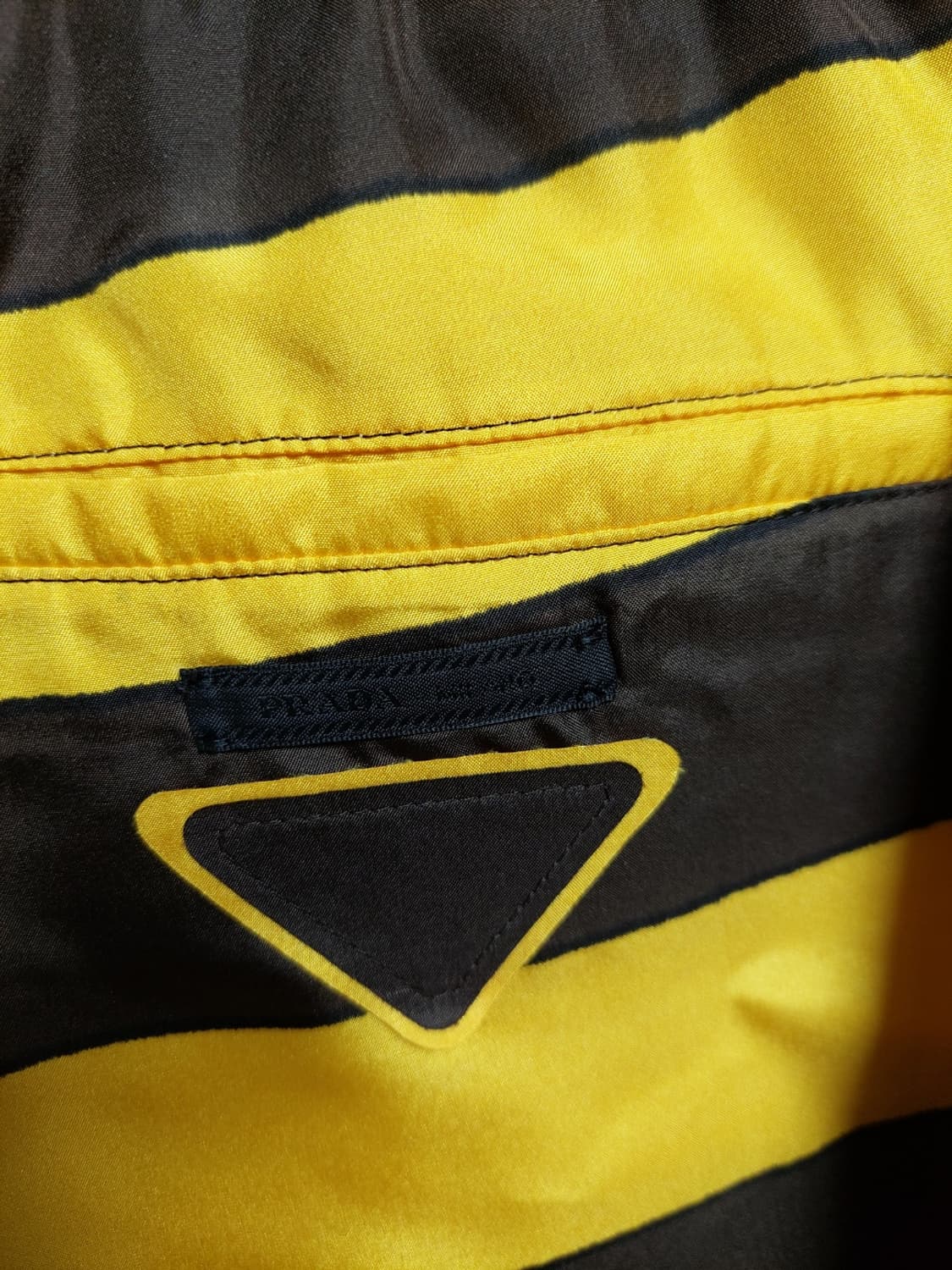 프라다 옐로우 브라운 스트라이프 숏츠 m 백화점판 상품이미지10