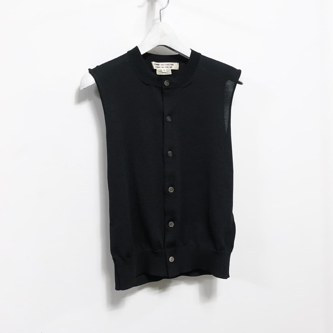 COMMEDESGARCONS 꼼데가르송 하프 슬리브리스 니트 가디건 나시 상품이미지3