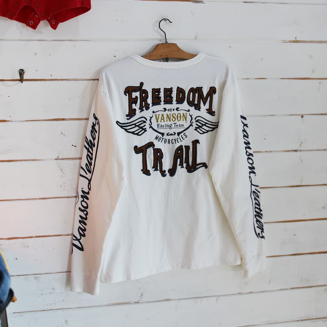 (착용컷) vanson 자수 롱 슬리브 (남성용 M) 상품이미지2