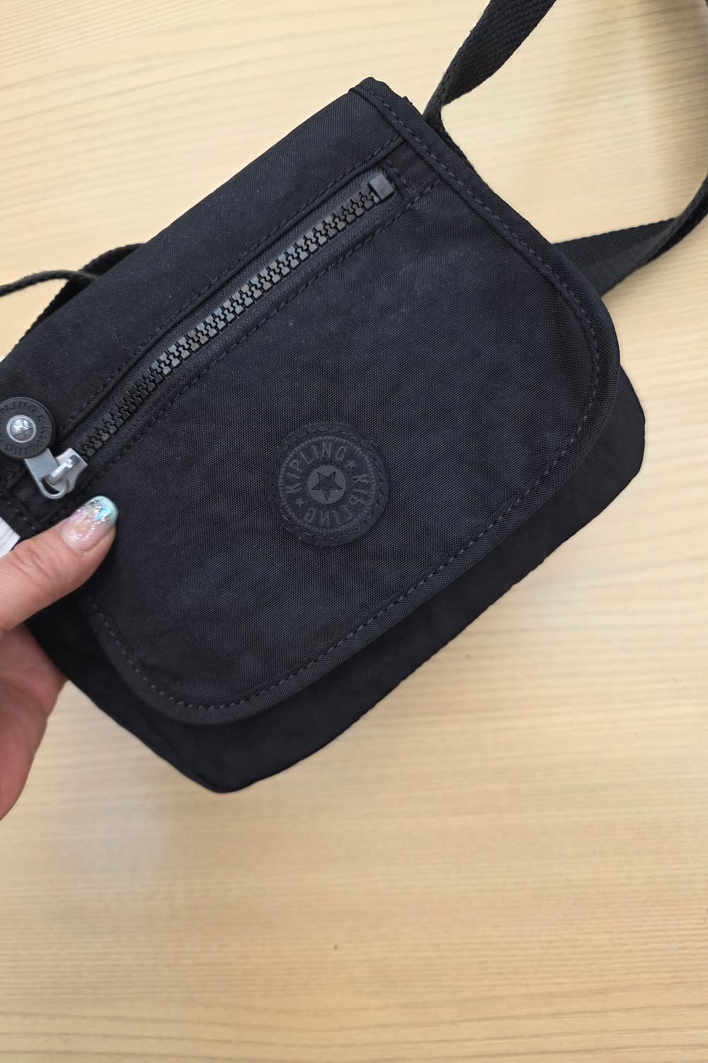 새상품)키플링 미니 크로스백 블랙 상품이미지4