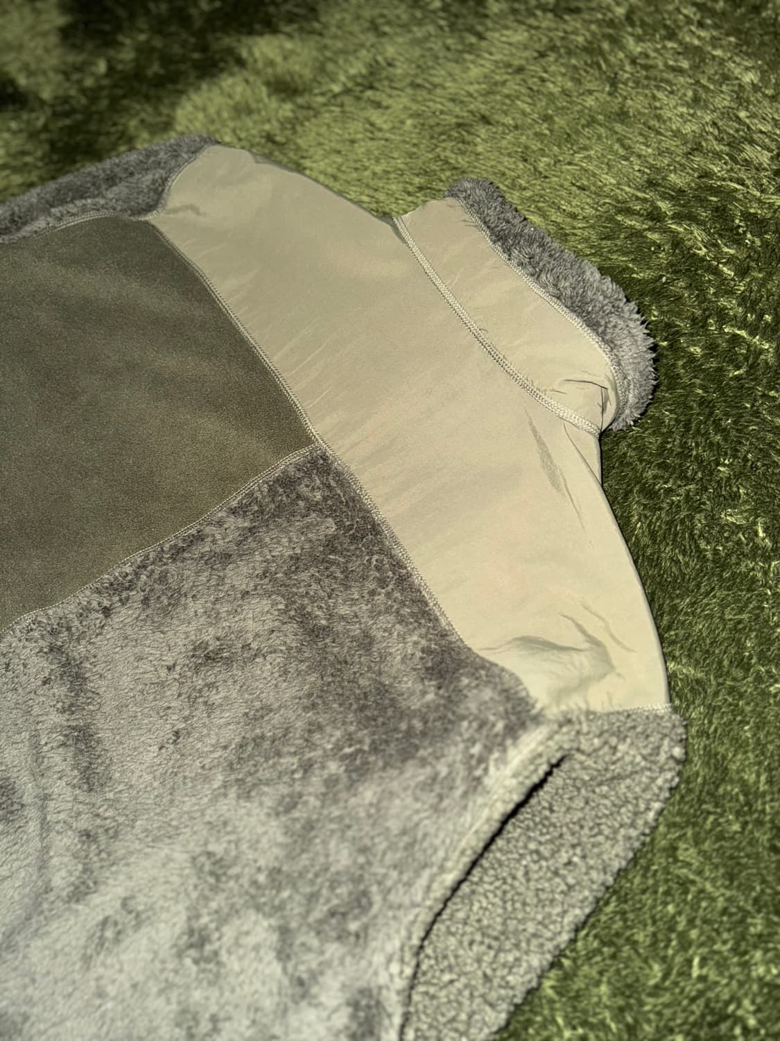 [L] 엔지니어드 가먼츠 X 유니클로 콜라보 플리스 자켓 올리브 상품이미지8