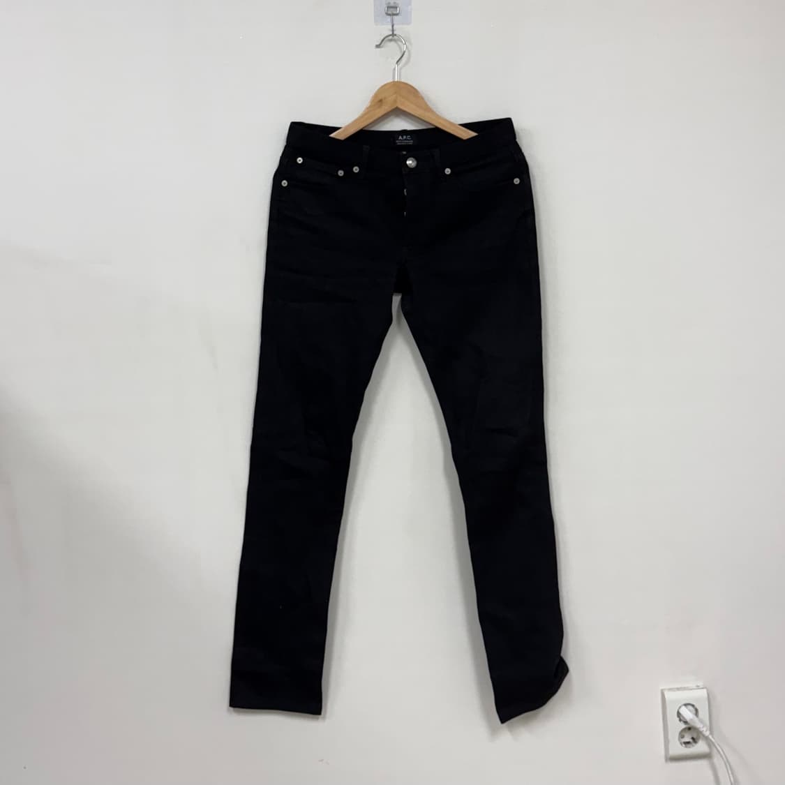 A.P.C 블랙데님팬츠29 상품이미지1