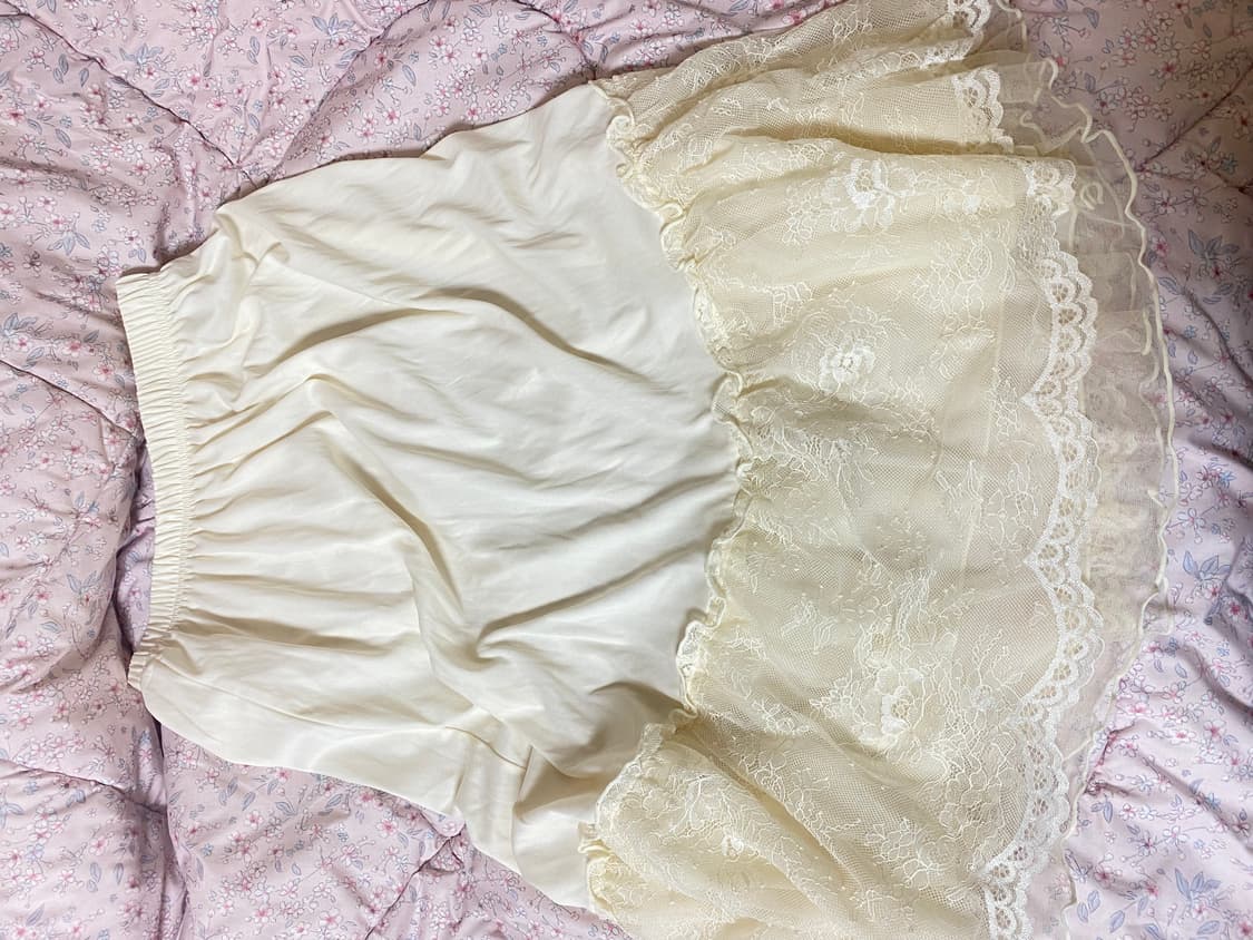 엑시즈팜 레이스스커트 상품이미지1