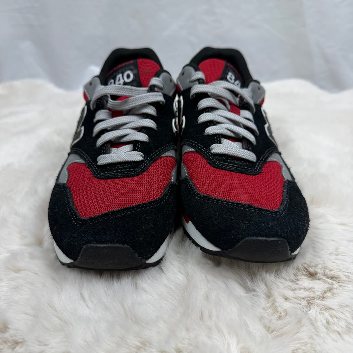 250) 뉴발란스 840 블랙 레드 그레이 상품이미지3