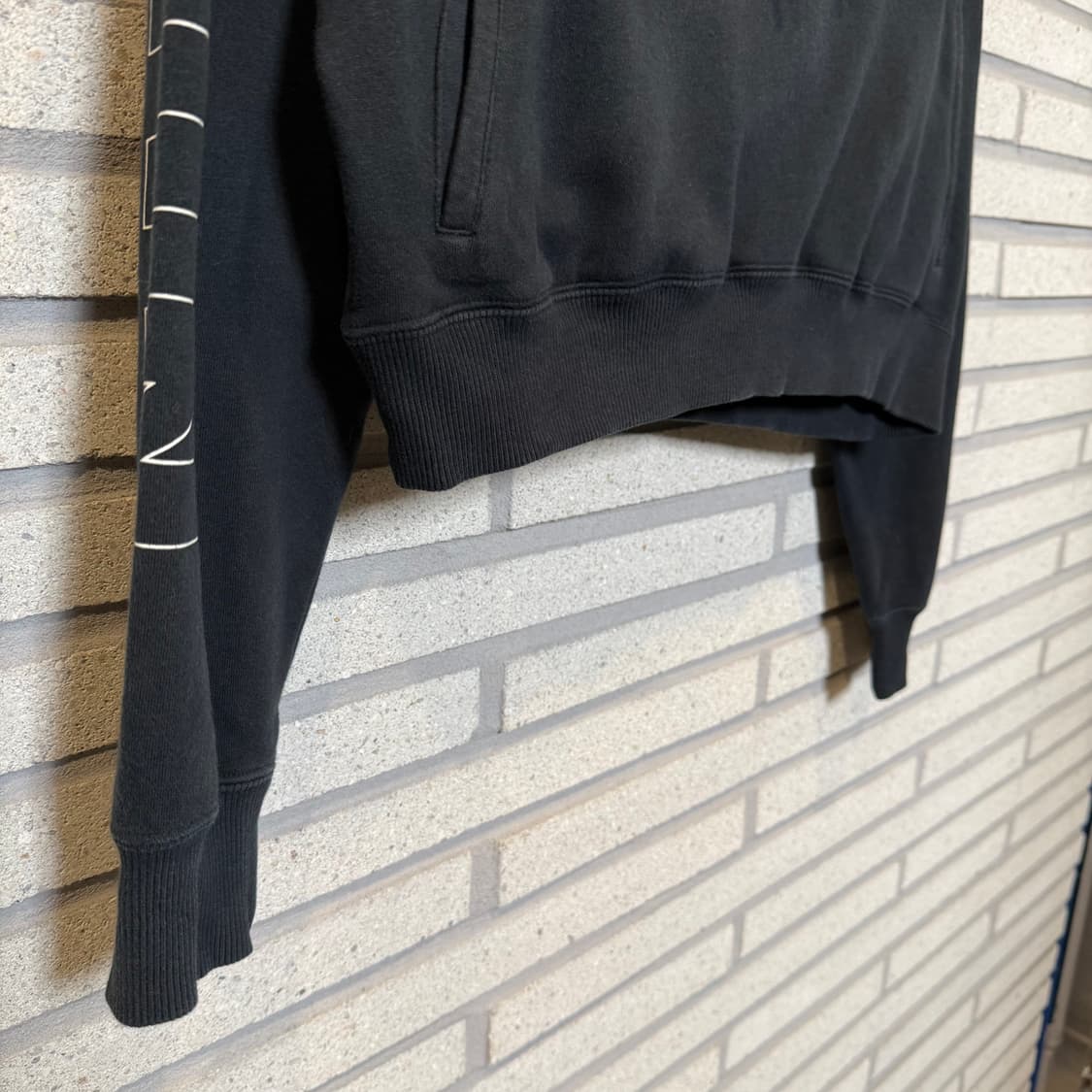 나이키 AIR 크롭 후드티 블랙 컬러  상품이미지4