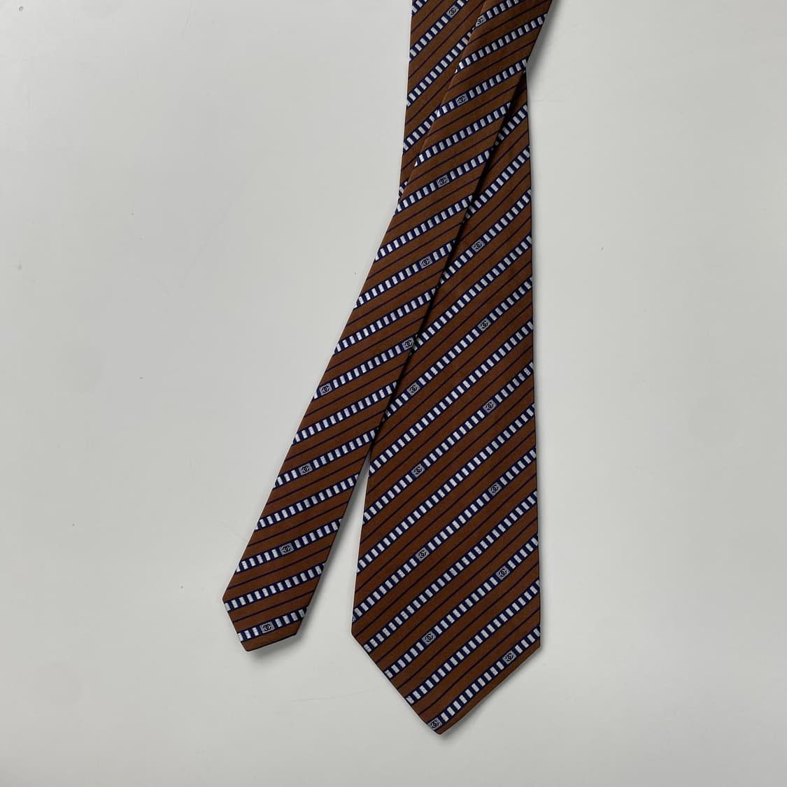 샤넬(CHANEL)모노그램 명품 정품 넥타이 상품이미지1