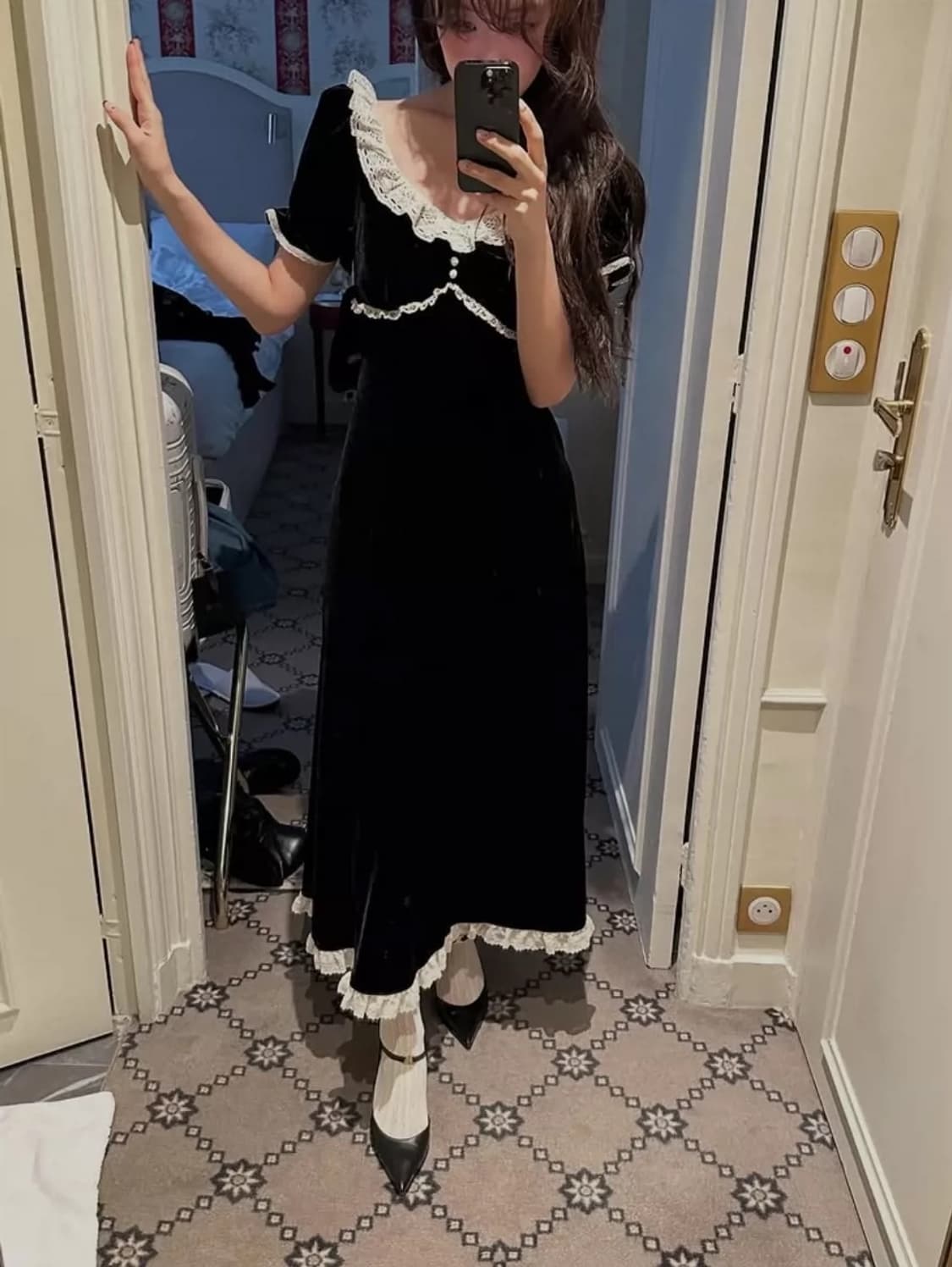 플레따 벨벳 레이스 롱 드레스 상품이미지3