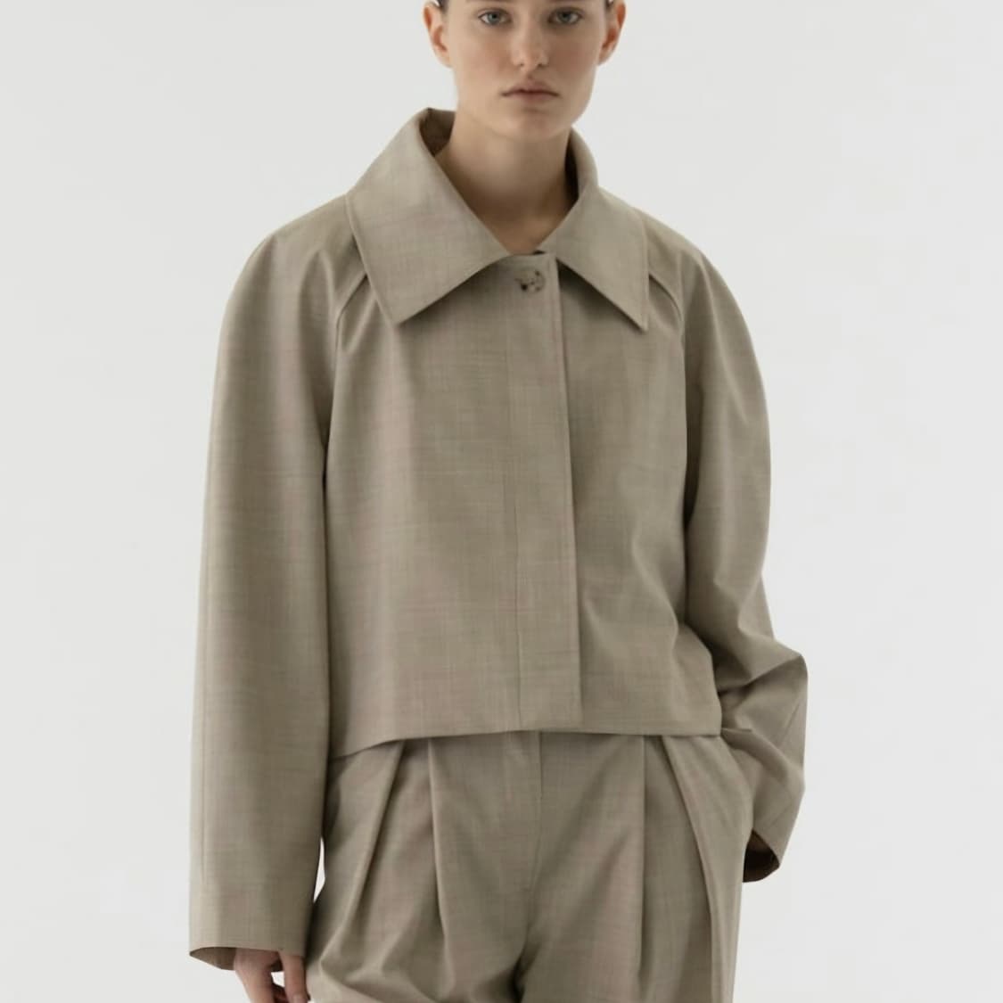 르17셉템버 2022 울 크롭 자켓 / 여성 자켓/ 여자 자켓  상품이미지1