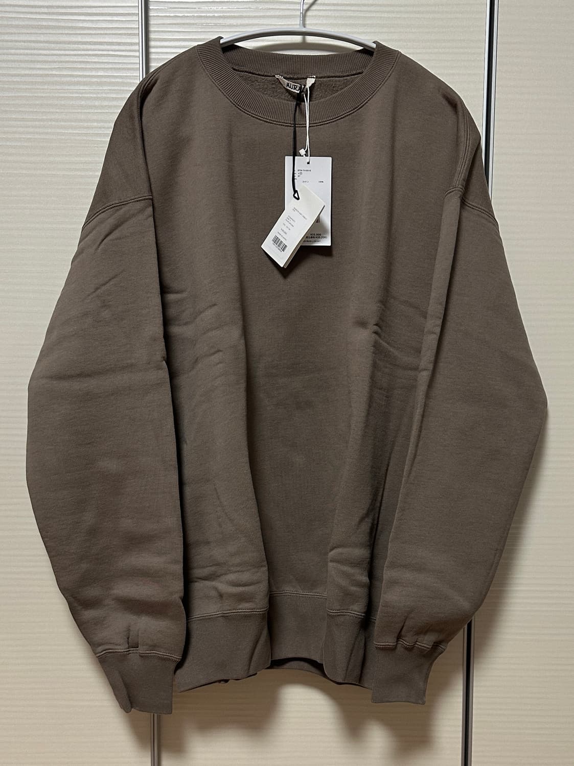 오라리 스무스 소프트 스웻 풀오버 올리브 브라운 5사이즈 판매합니다 상품이미지4
