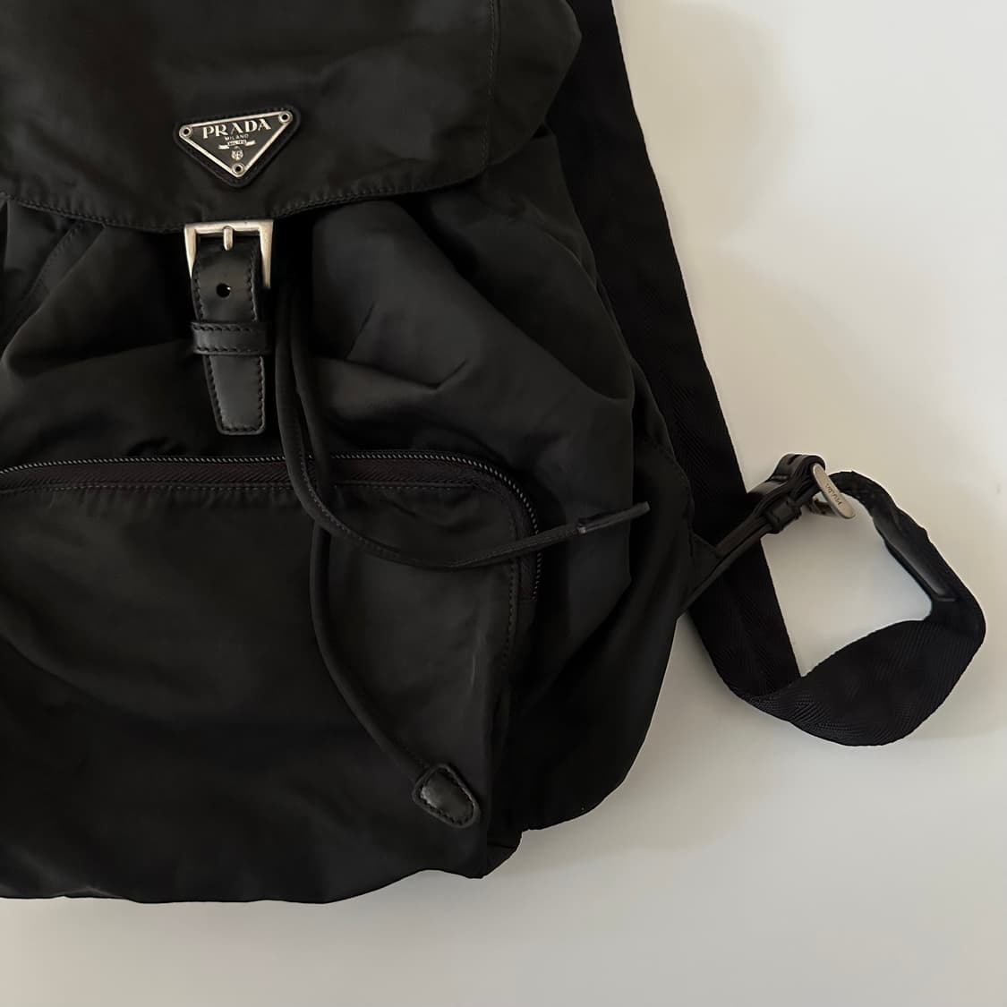 프라다 prada 포코노 나일론 백팩 가방 상품이미지3