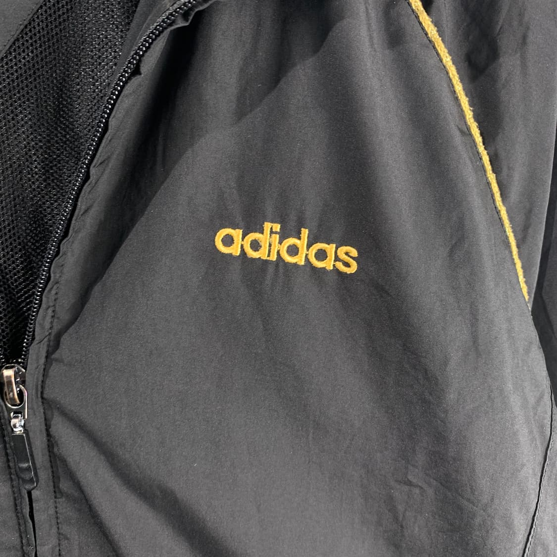아디다스 자수로고 나그랑라인 바람막이 자켓 상품이미지4