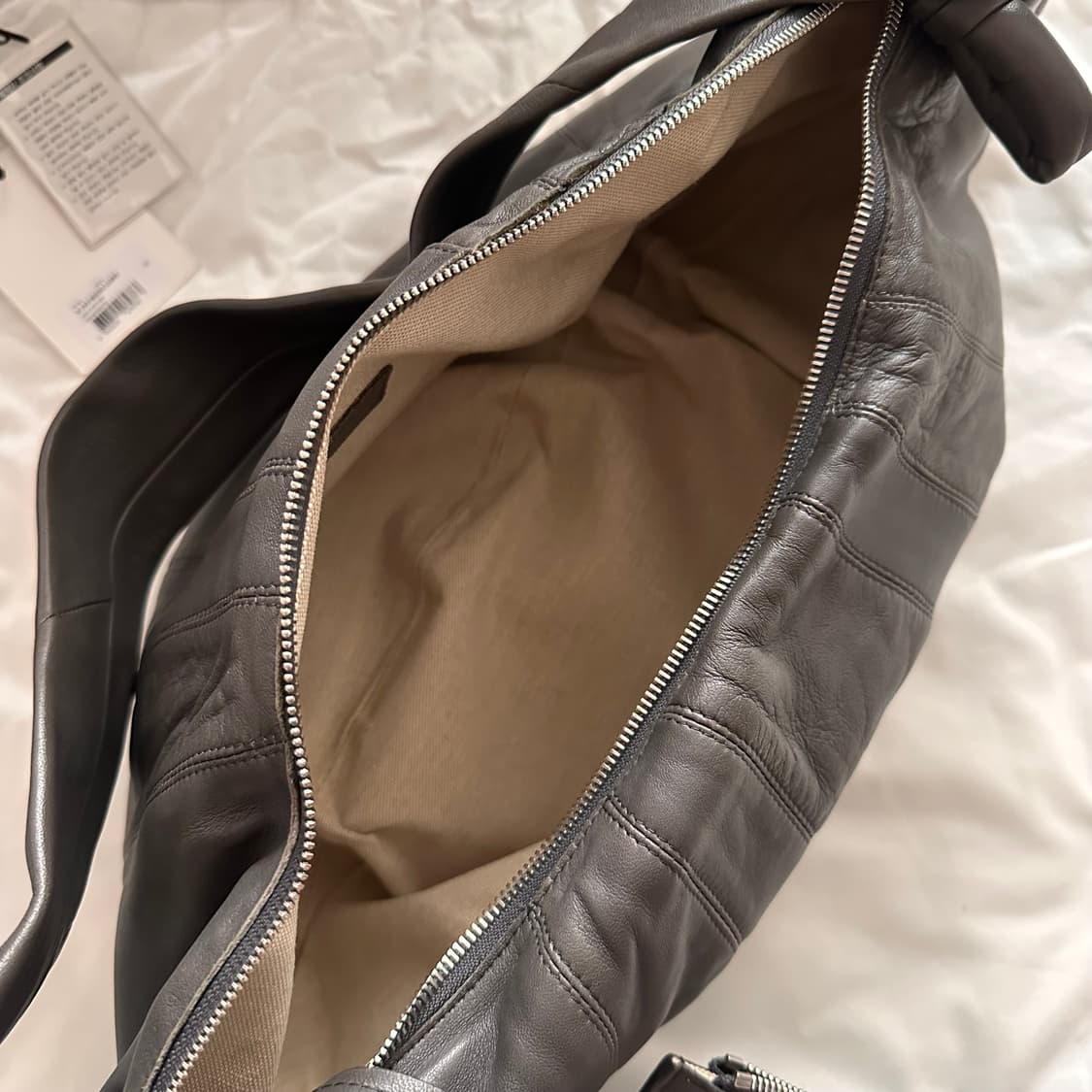 르메르 크루아상 범백 라지 웜그레이 (색상 불명확) 상품이미지2