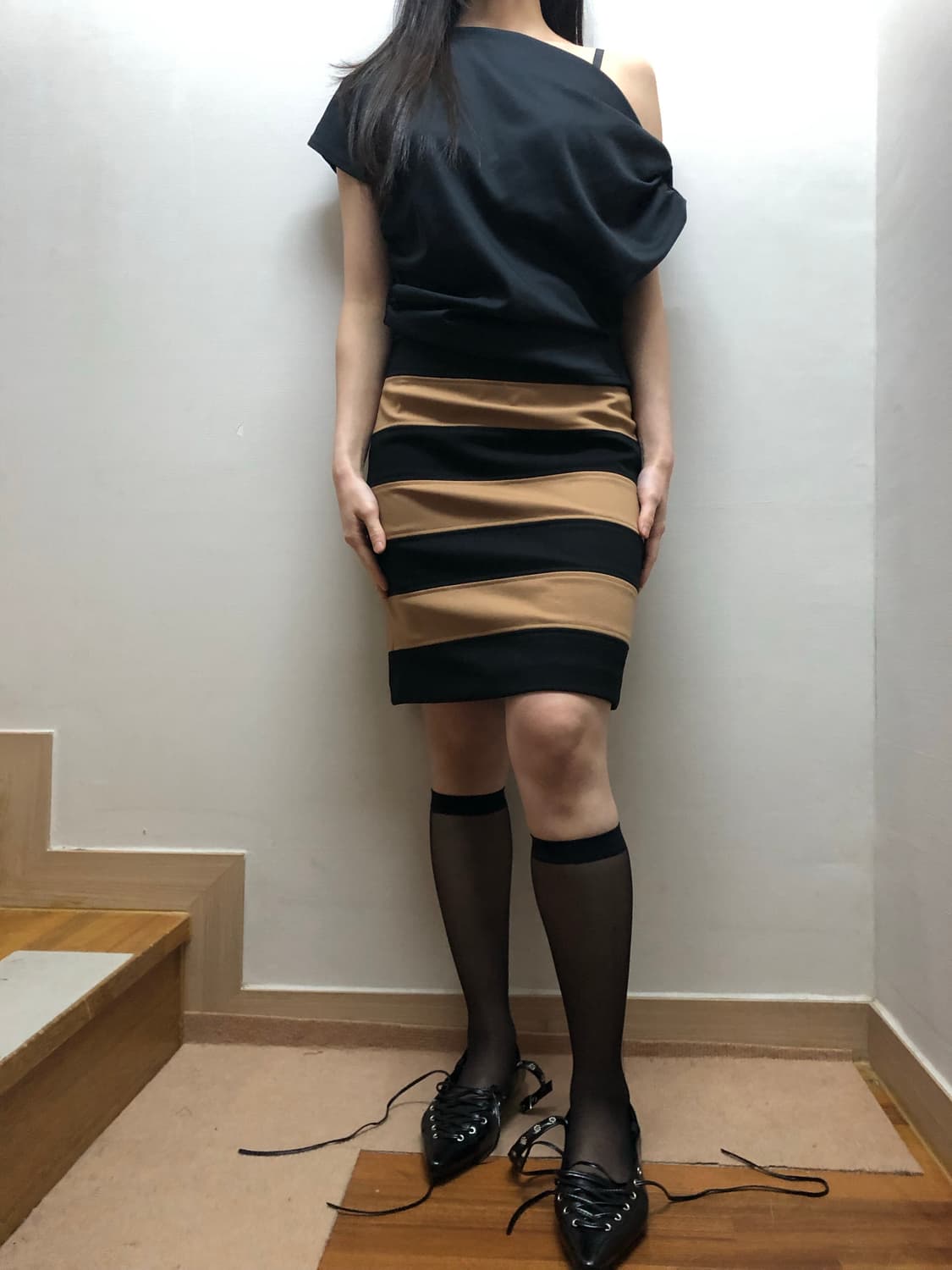 빈티지 블랙 앤 브라운 스트라이프 미디 스커트 상품이미지4