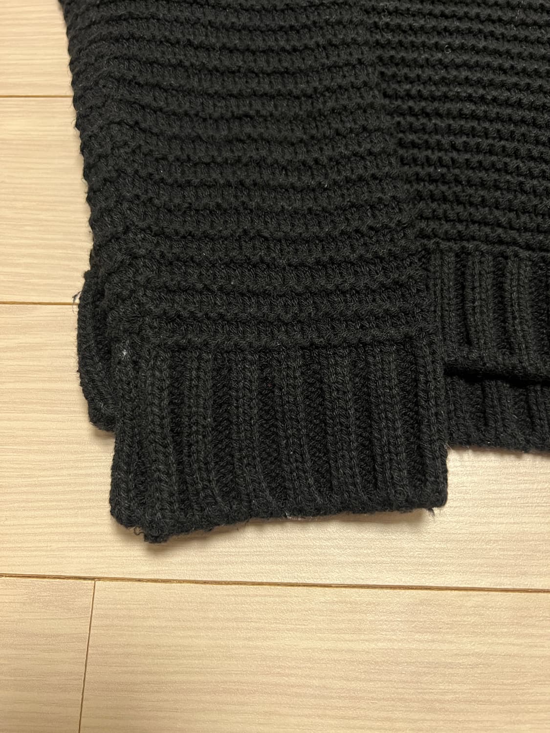 Vampire Weekend 블랙 니트 스웨터 / F 숄더 버튼 디테일 상품이미지8