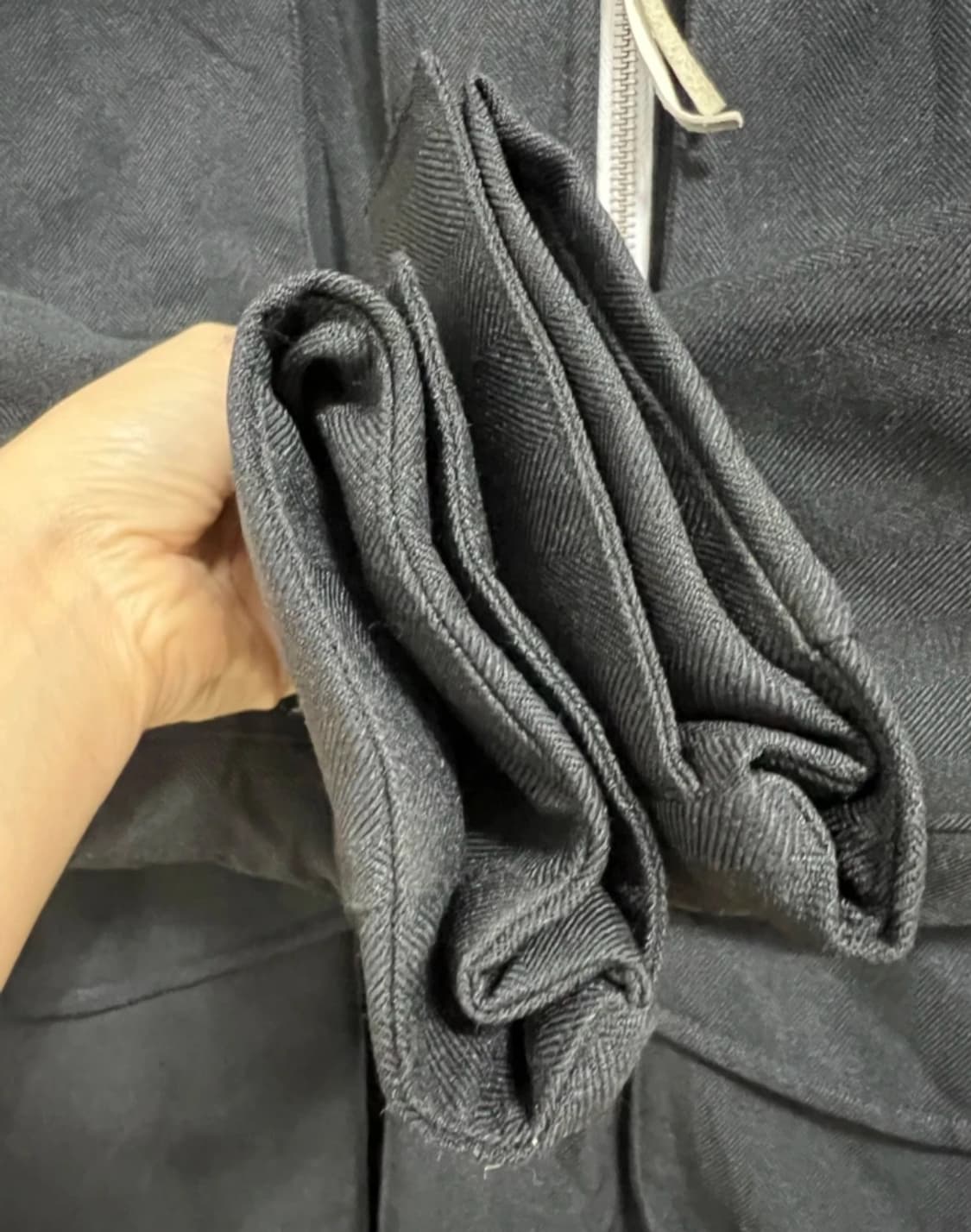 아디다스오리지날 남여공용 덕다운후드패딩점퍼

 상품이미지5