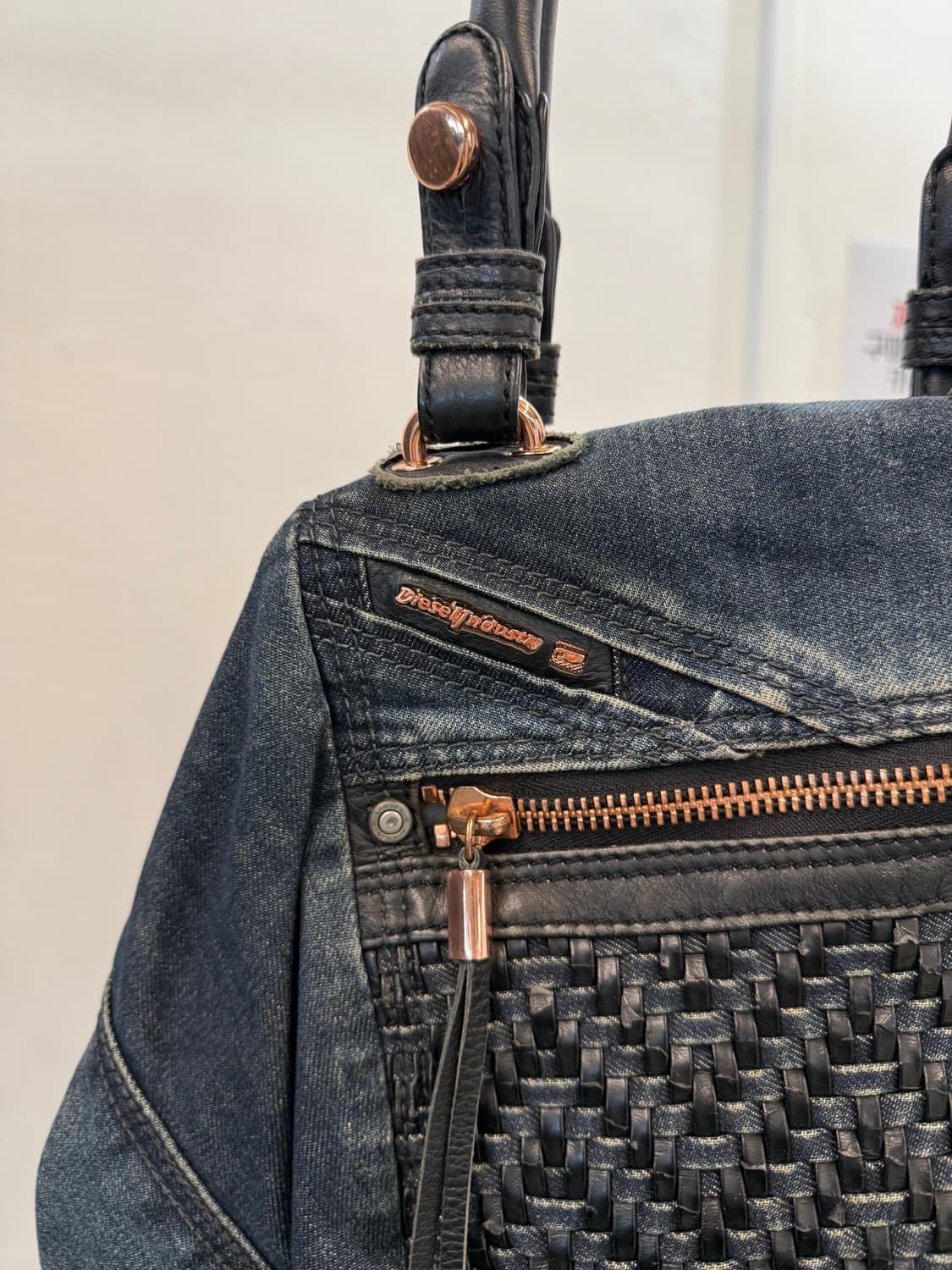 DIESEL denim X leather wave shoulder bag 상품이미지4