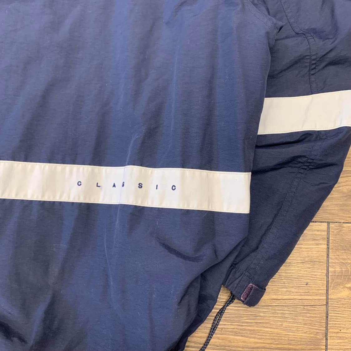 리복 올드스쿨 바람막이 L 상품이미지5