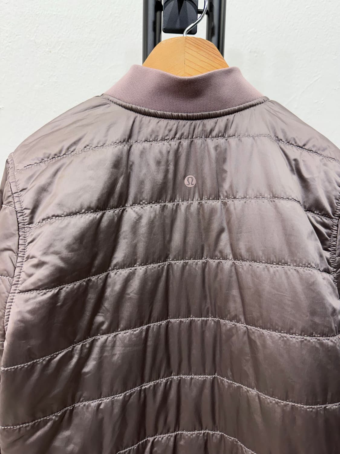 정품) 룰루레몬 여성 리버시블 양면 경량패딩 8(66) 상품이미지7