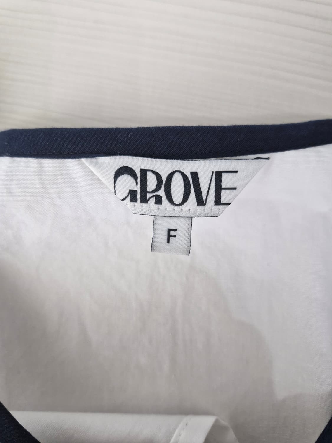 GROVE 그로브 22썸머 폰드 블라우스 상품이미지5