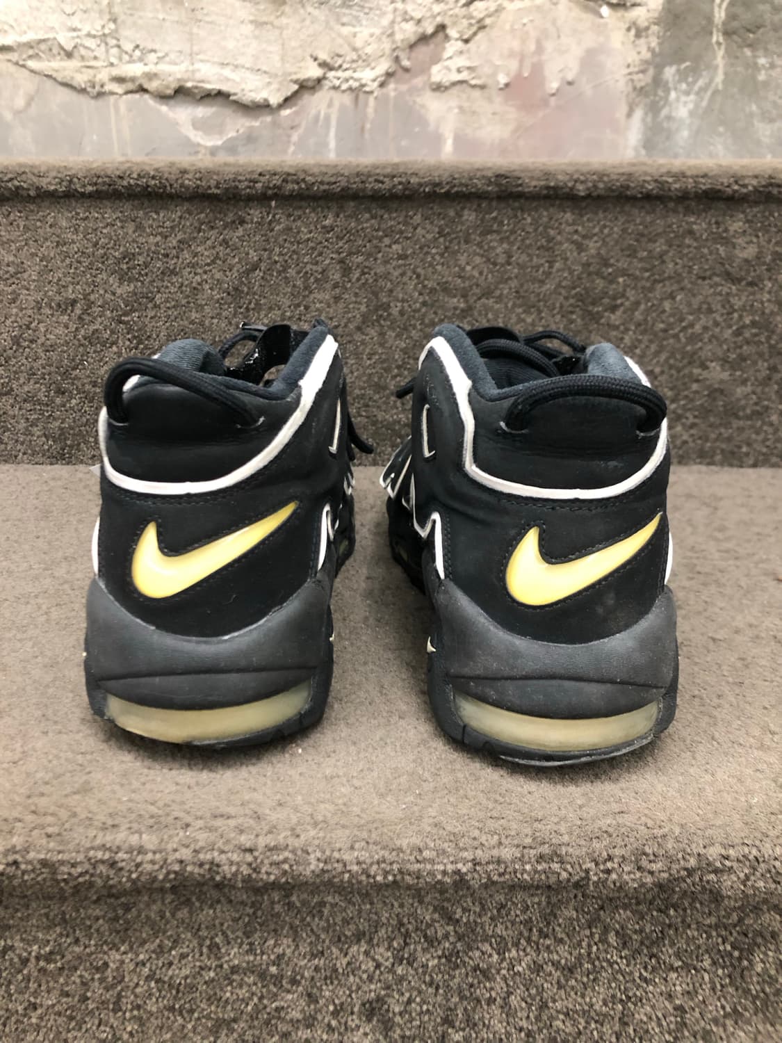 나이키 업템포 블랙 상품이미지2