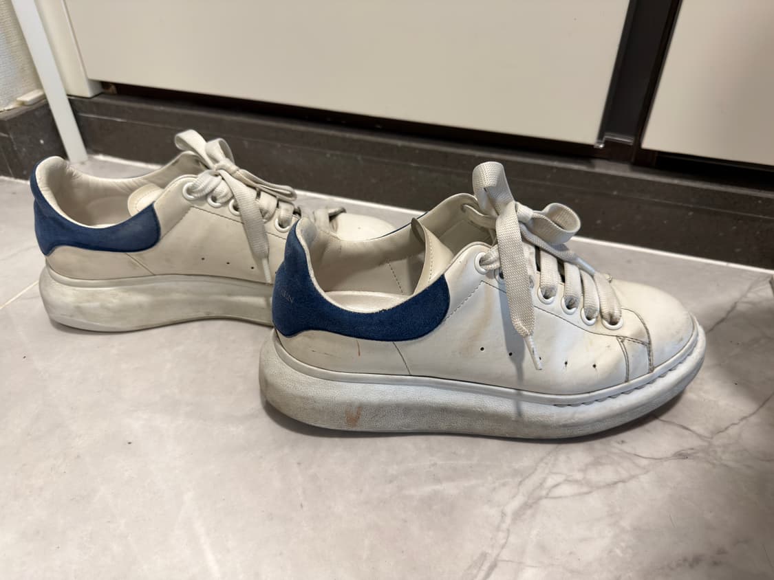 맥퀸 오버솔 파리스블루 39사이즈(250-255) 상품이미지3