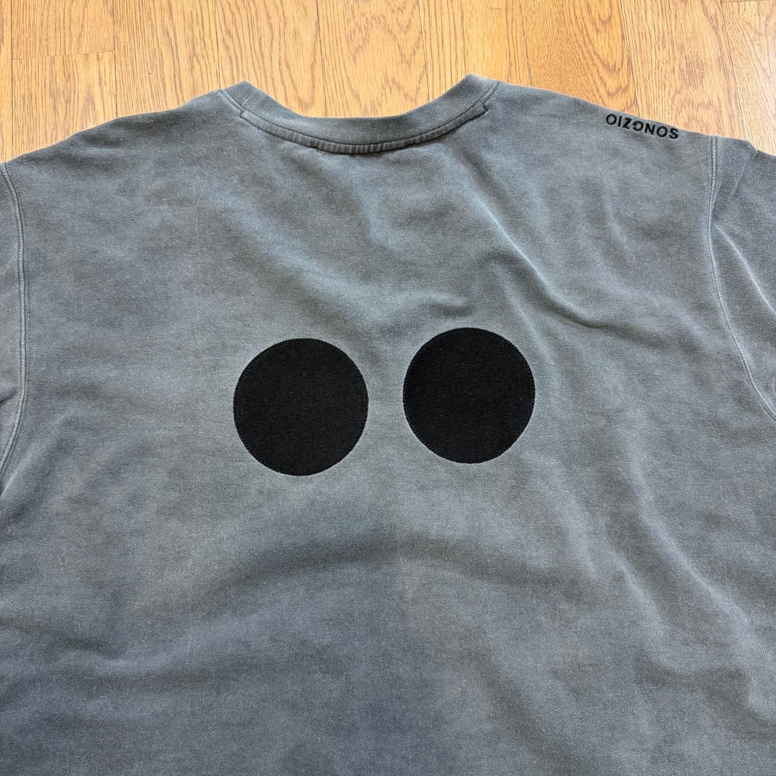 송지오 X 송민호 블랙아이즈 워시드 티셔츠 상품이미지3