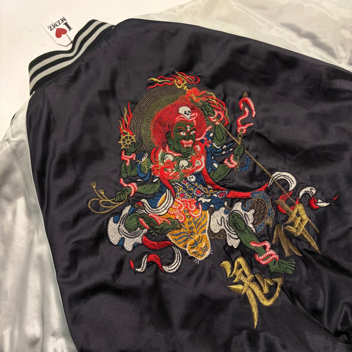 [LL] 호시히메 Hostihime 스카쟌 자켓 블랙 실버 자수 B269 상품이미지10