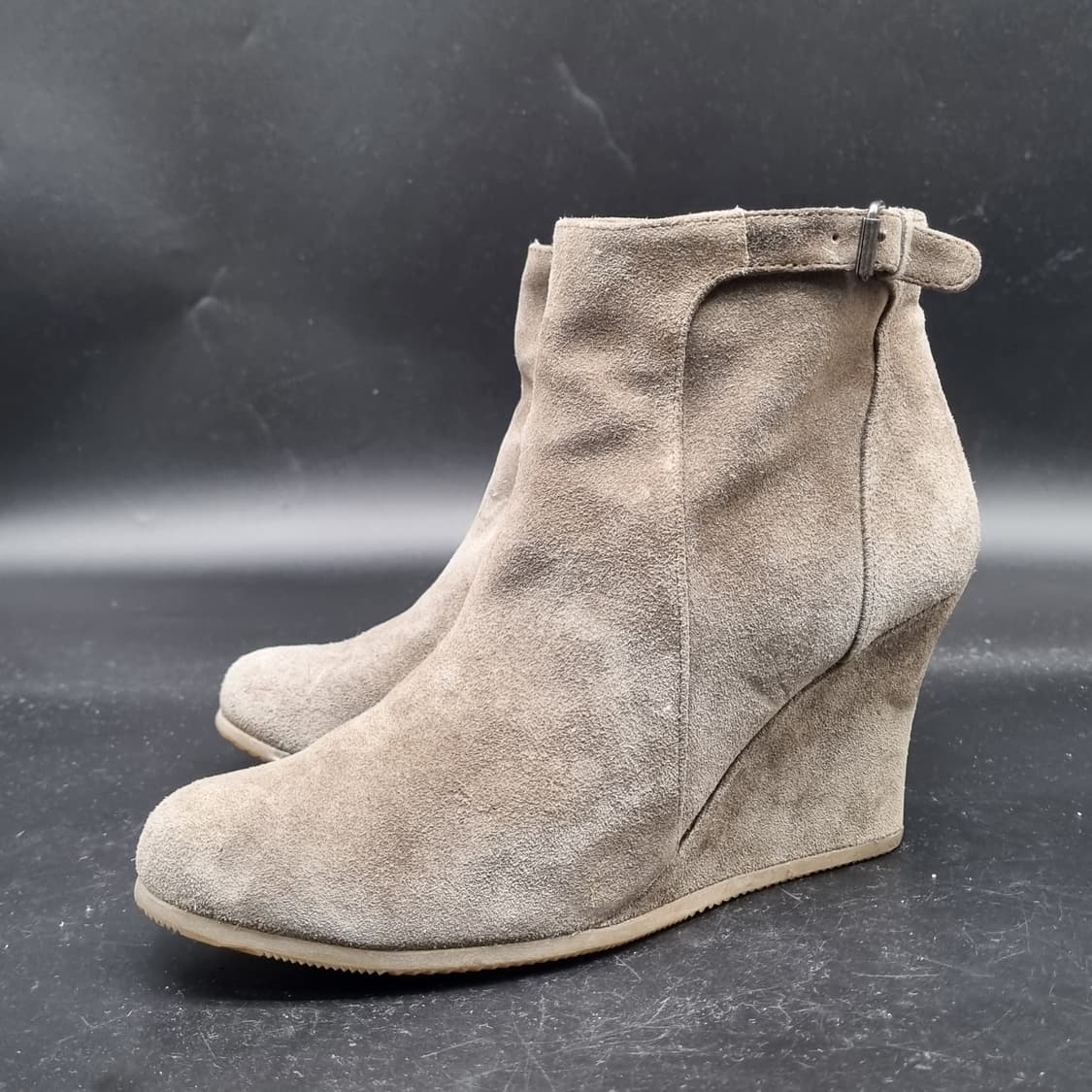 랑방스웨이드 여성부츠220 굽8 상품이미지1