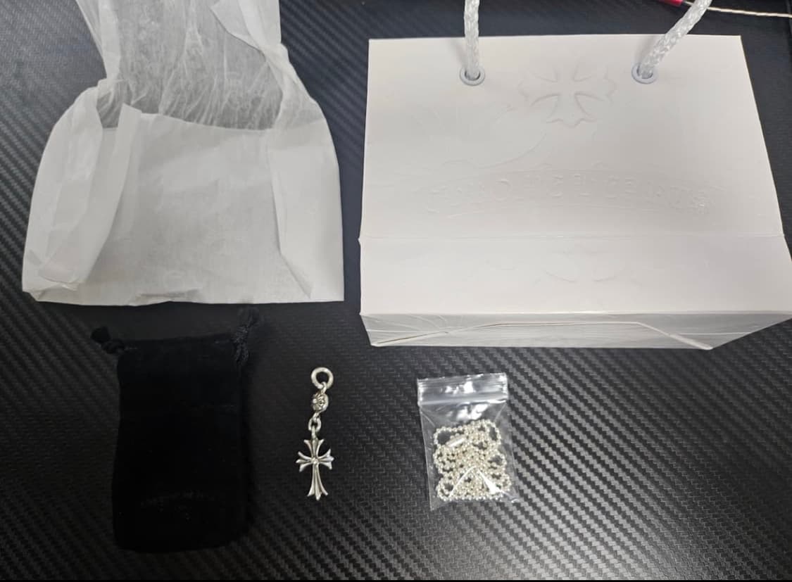 크롬하츠 원볼 타이니크로스  상품이미지1