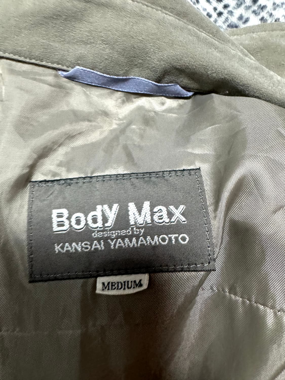 간사이 야마모토 Body Max 셔츠

 상품이미지1