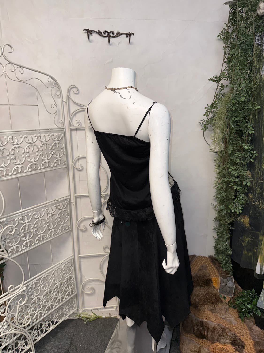 Black&white lace shirring button 슬리브리스 상품이미지6