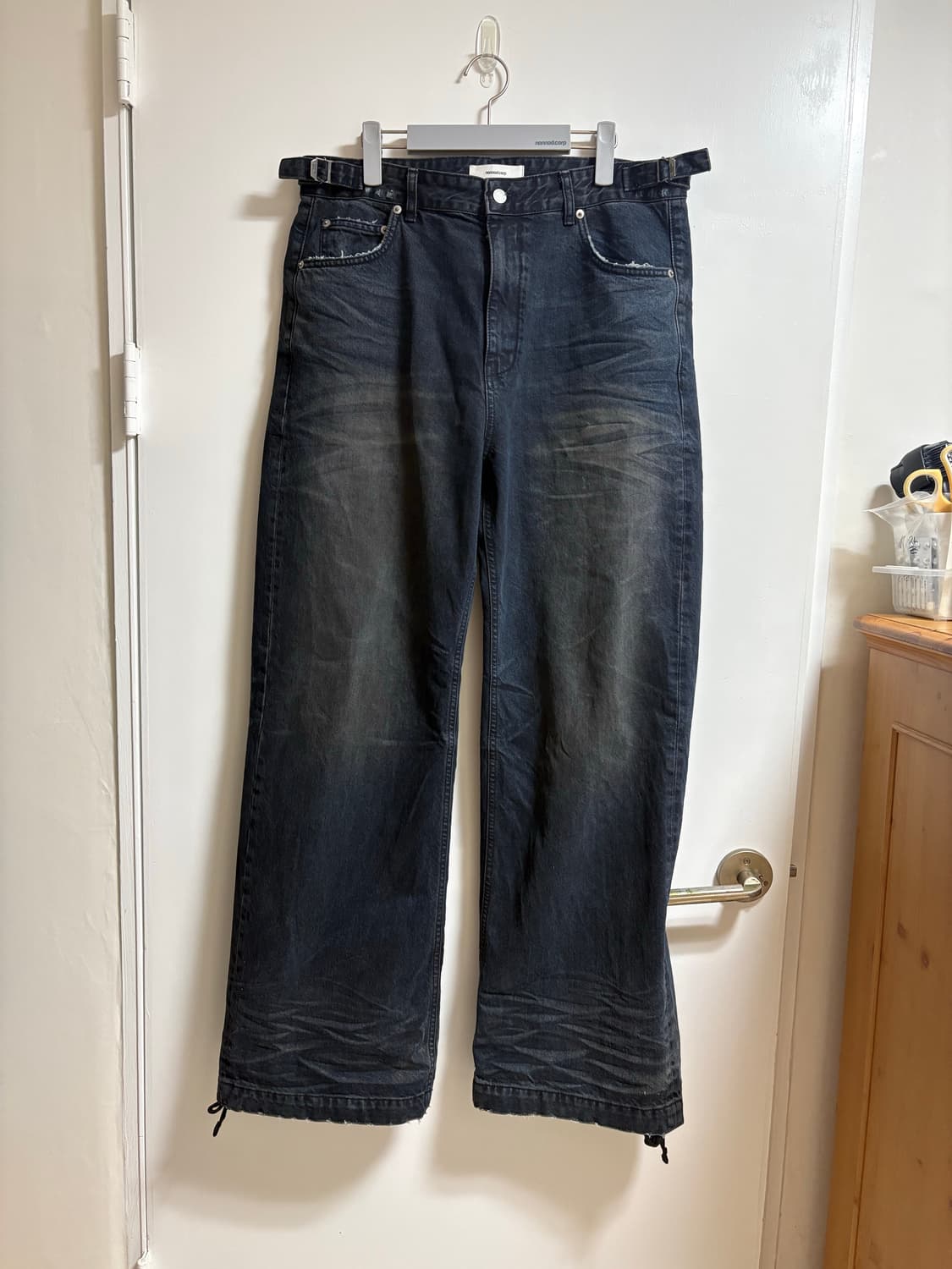 [3] 논노드 젠 더티 오일 워시드 데님 팬츠 상품이미지1