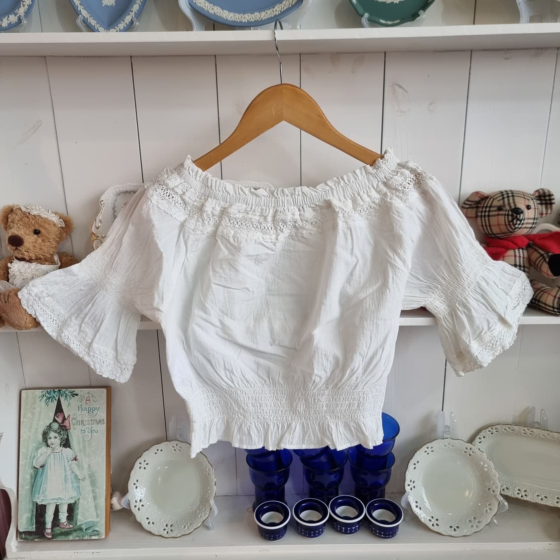 화이트 레이스 오프숄더 블라우스 상품이미지6