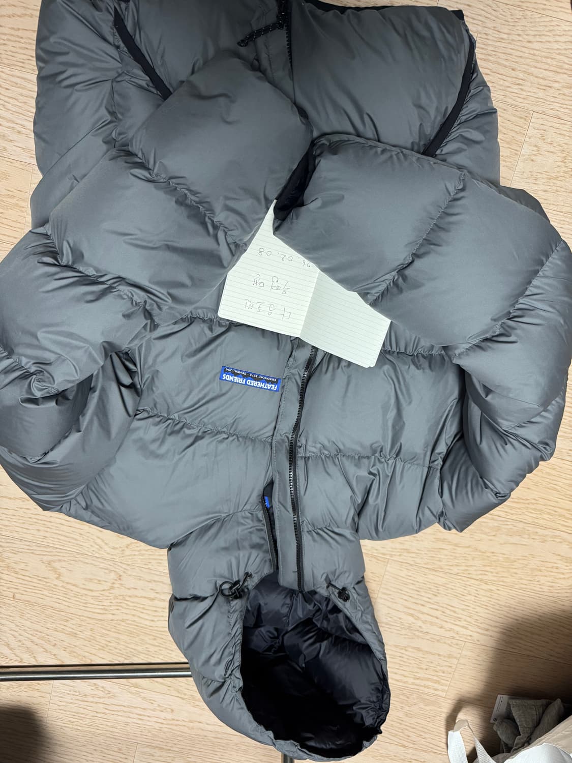 XL) 페더드프렌즈 헬리오스 후드 신더 25fw 상품이미지4