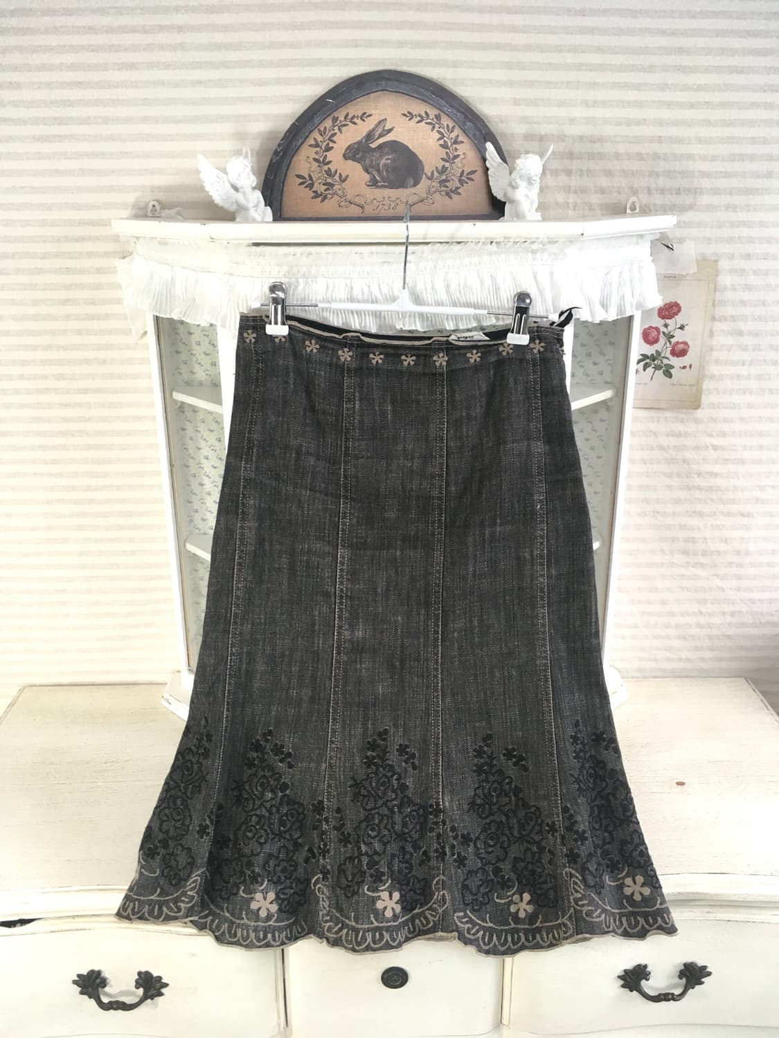 일본빈티지 플라워 자수 데님 미디 스커트 상품이미지1