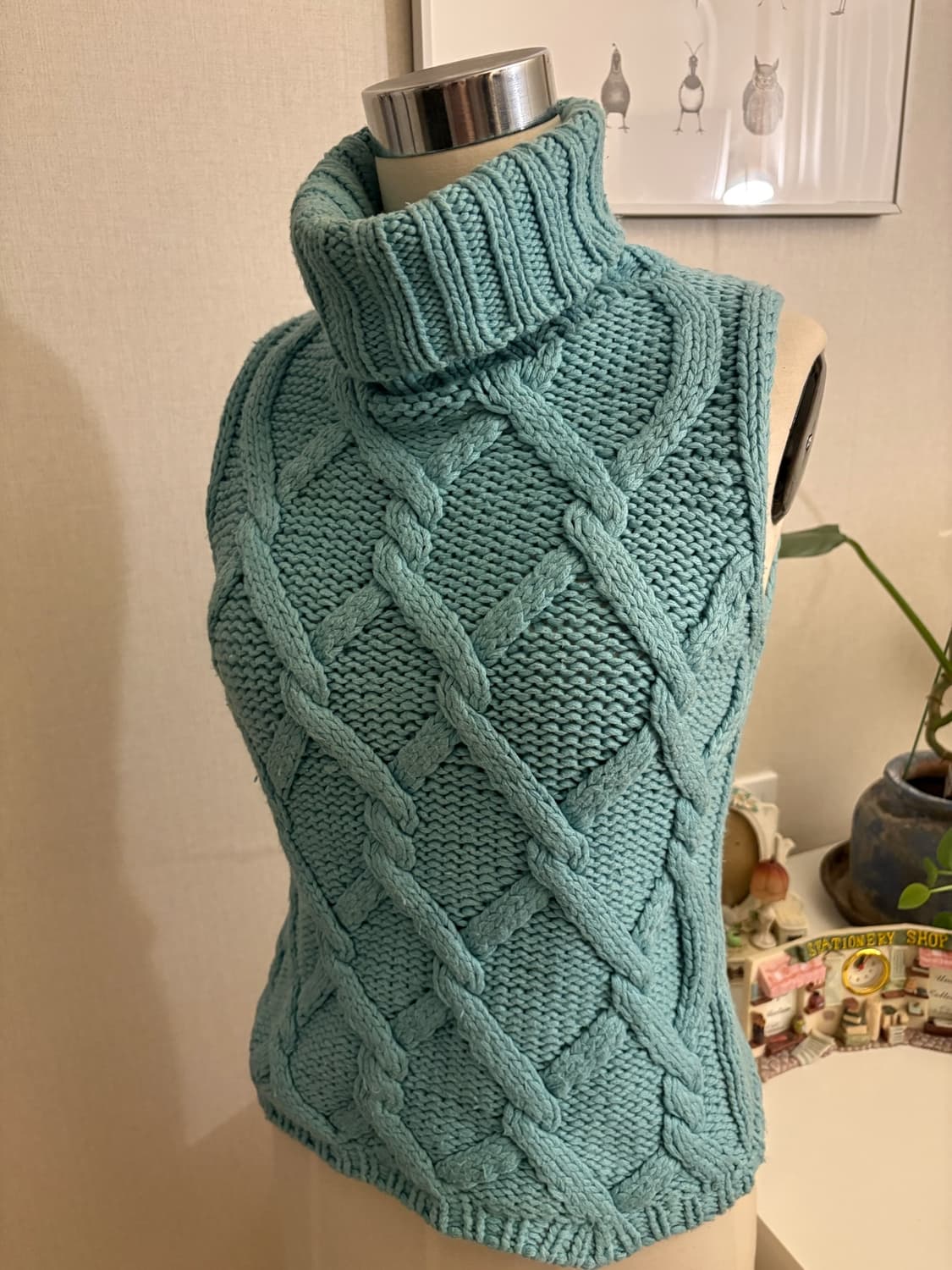 Kint sleeveless 상품이미지1