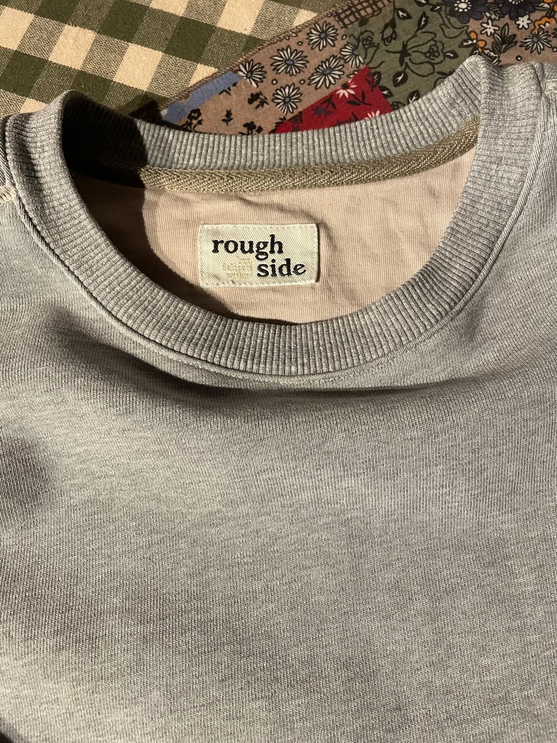 [rough side] 러프사이드 맨투맨 그레이 (3) 상품이미지3