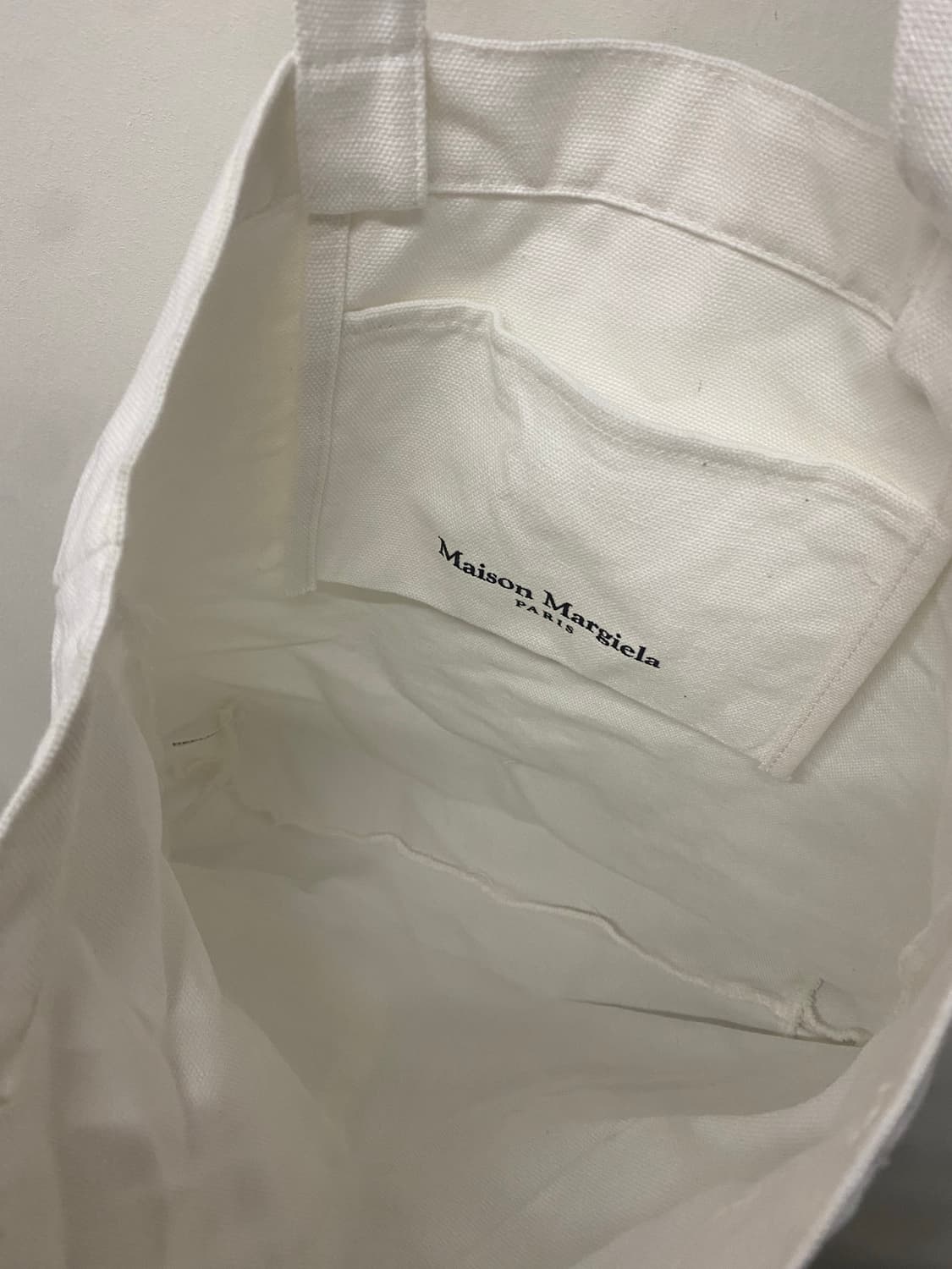 메종 마르지엘라 화이트 에코백 상품이미지5