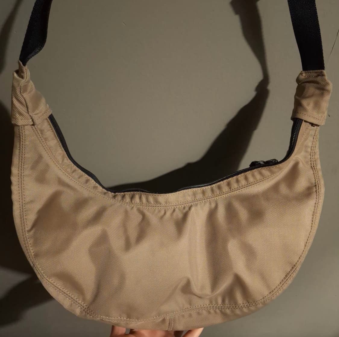 포터 라운드 숄더 S 베이지 상품이미지4