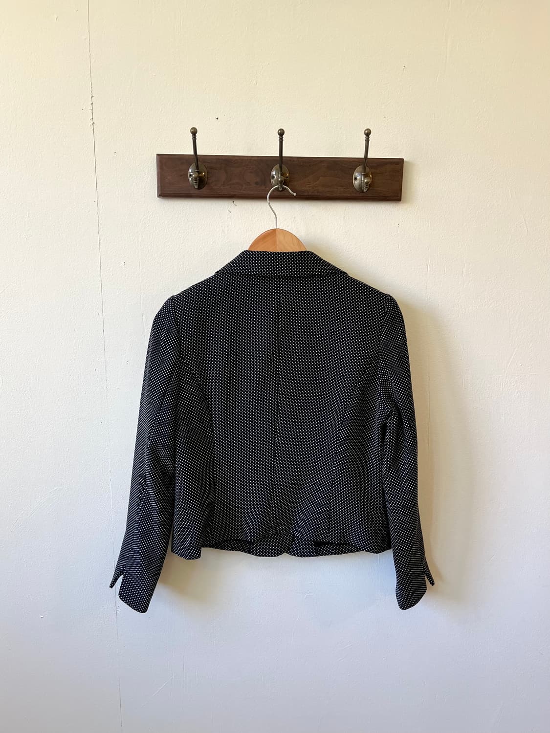 LA VORO ONE 도트 크롭 자켓  상품이미지4