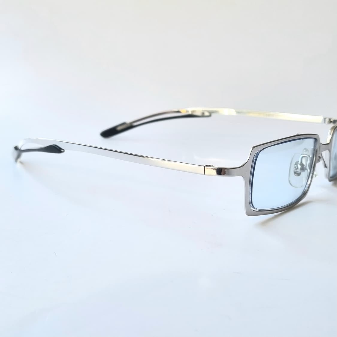 데드스탁 Y2K 무드 OGIS 실버 메탈 안경테  1431 상품이미지7