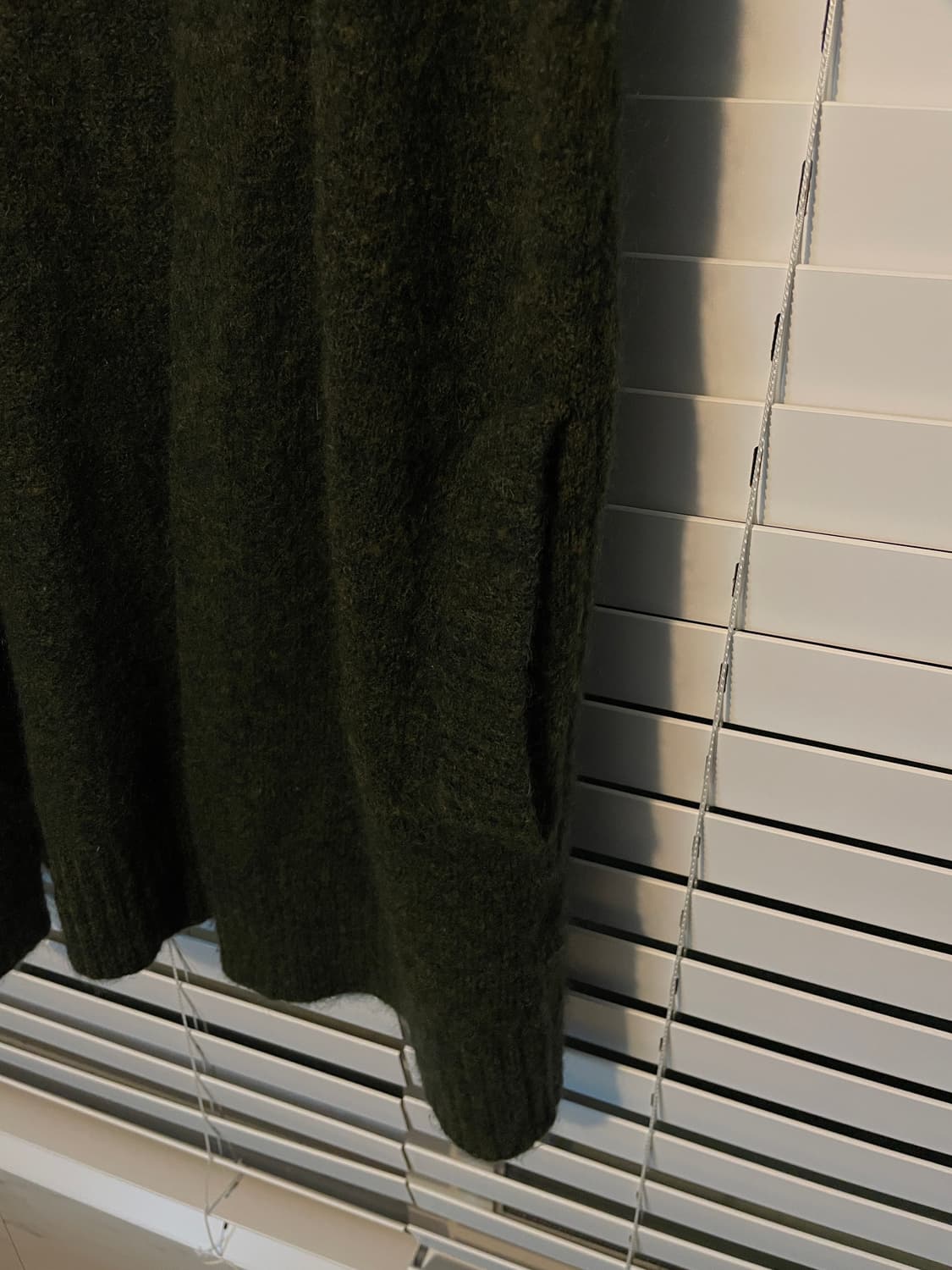 아크네 스튜디오 모헤어 가디건 상품이미지5