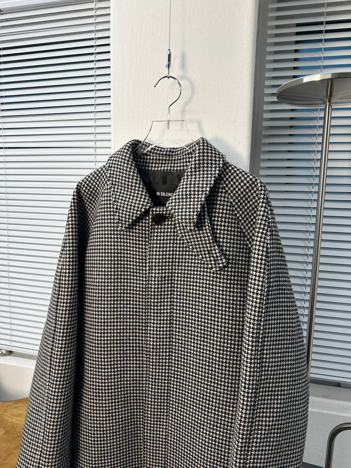 insilence 하운드투스 발마칸 L 코트 상품이미지1