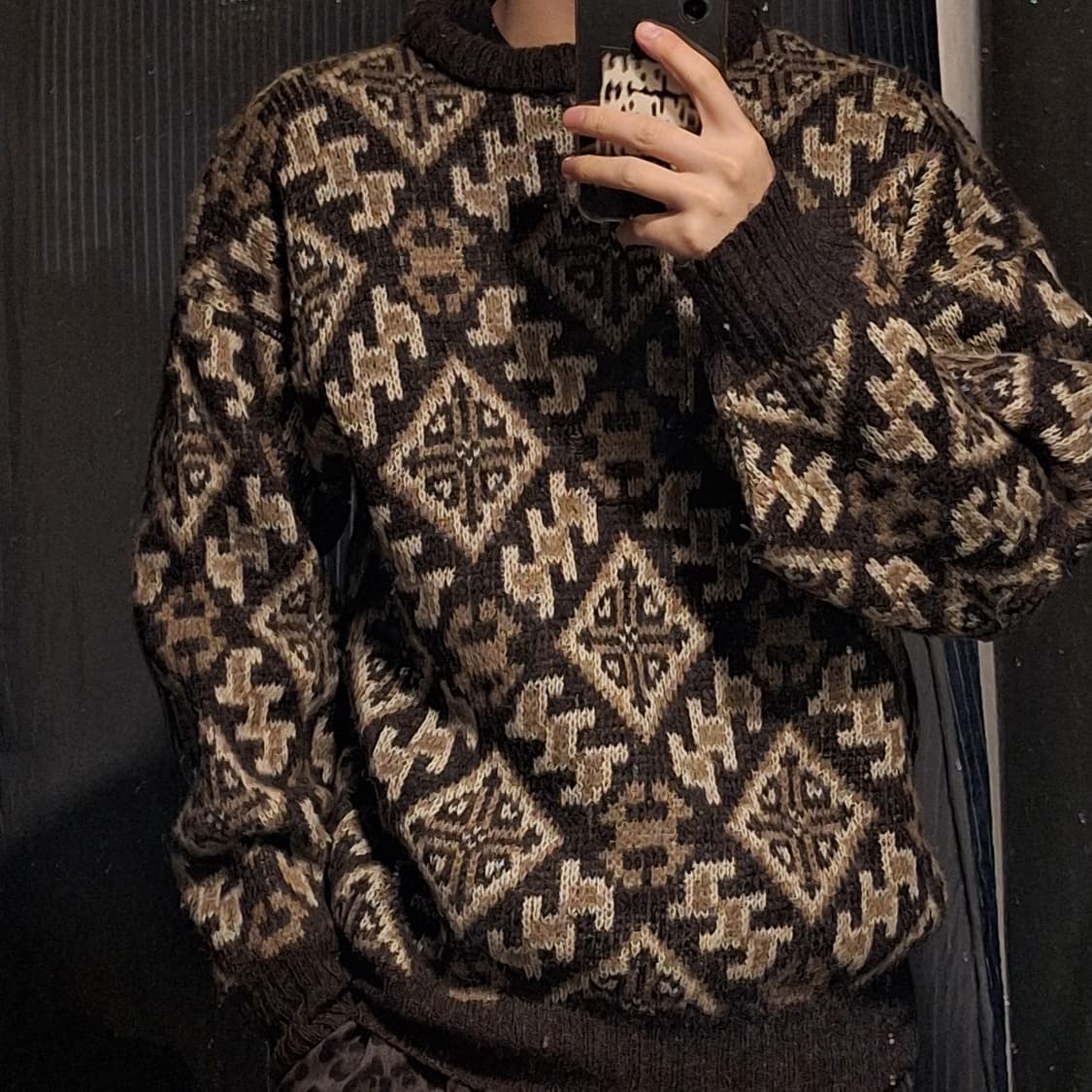 빈티지 브라운 베이지 멀티컬러 에스닉 패턴 퓨어울100 라운드넥 니트 상품이미지2