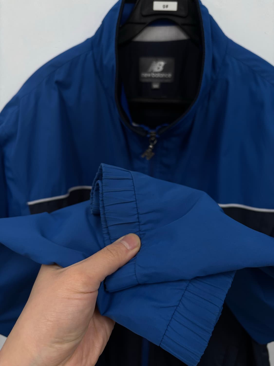 뉴발란스 바람막이 점퍼  상품이미지4