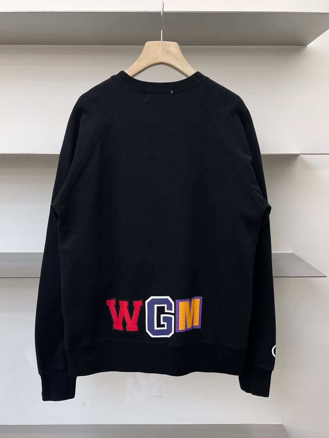 베이프 샤크 집 페이스 스웻셔츠 상품이미지4