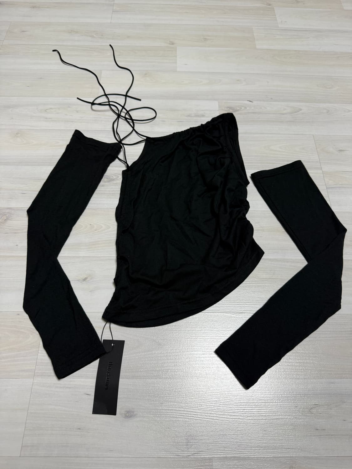 쓰리타임즈 스트링 슬리브리스 위드 워머 블랙 상품이미지7