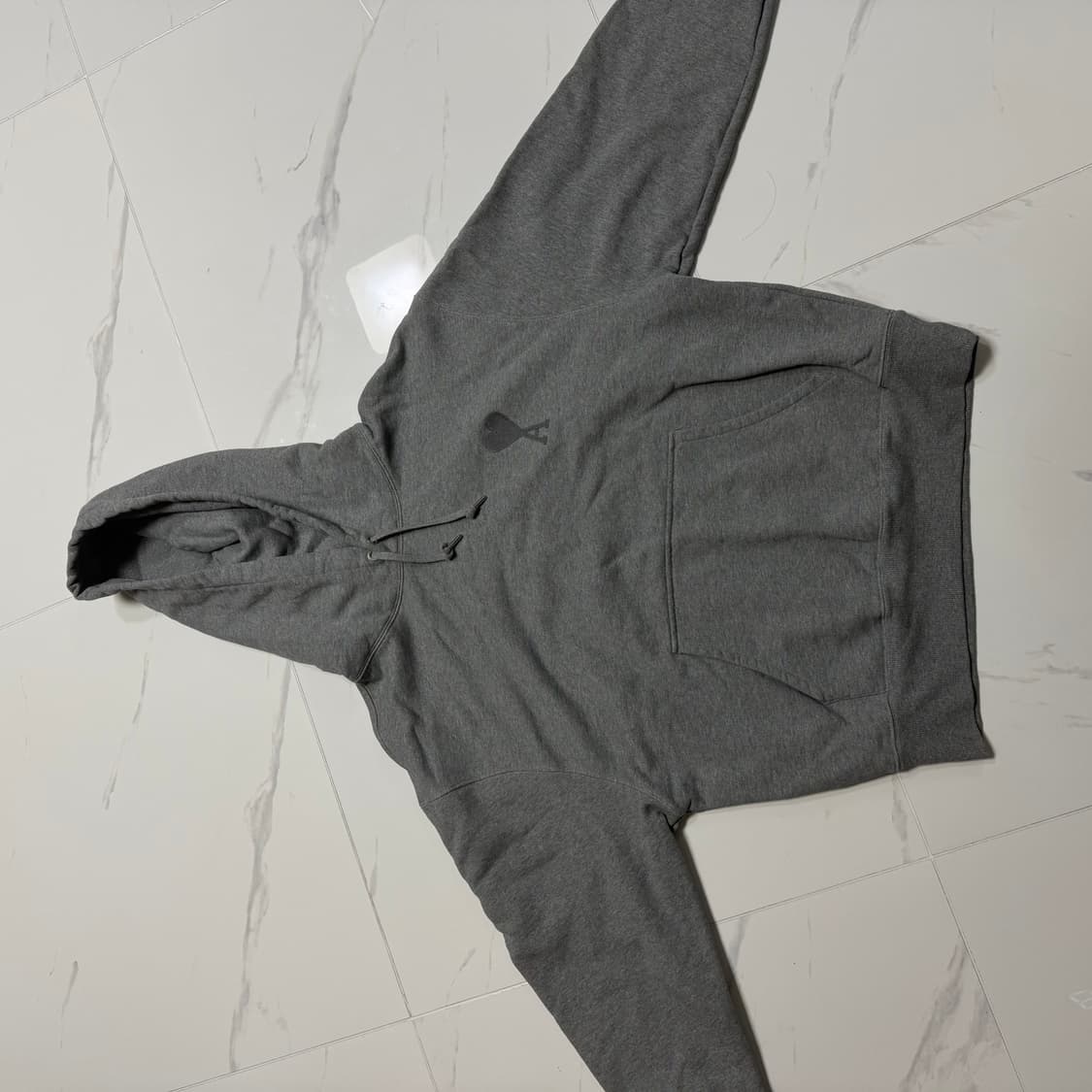 아미 AMI 그레이 후드티 Ami De Coeur Hoodie L사이즈 상품이미지1