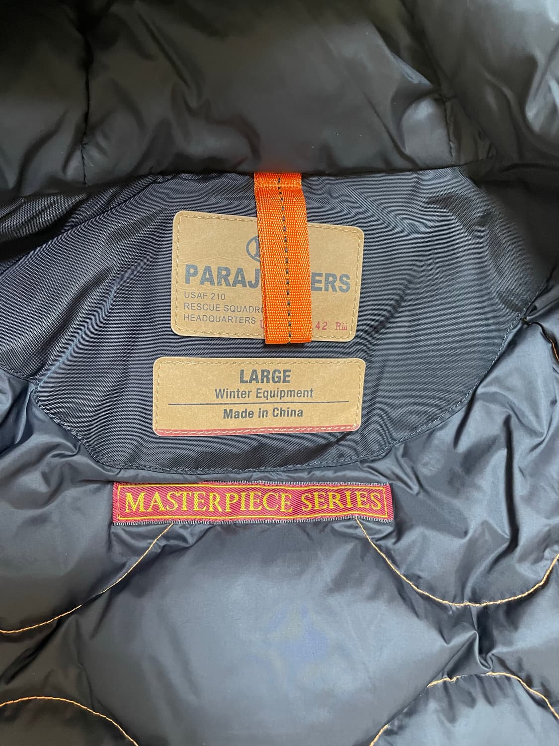 정품 파라점퍼스 고비 여성패딩 L 상품이미지5